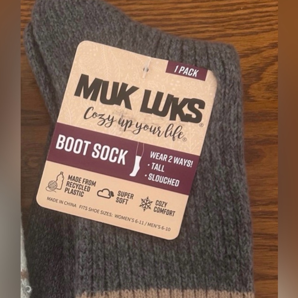 Women’s Muk Luks Boot Socks - Picture 2 of 2